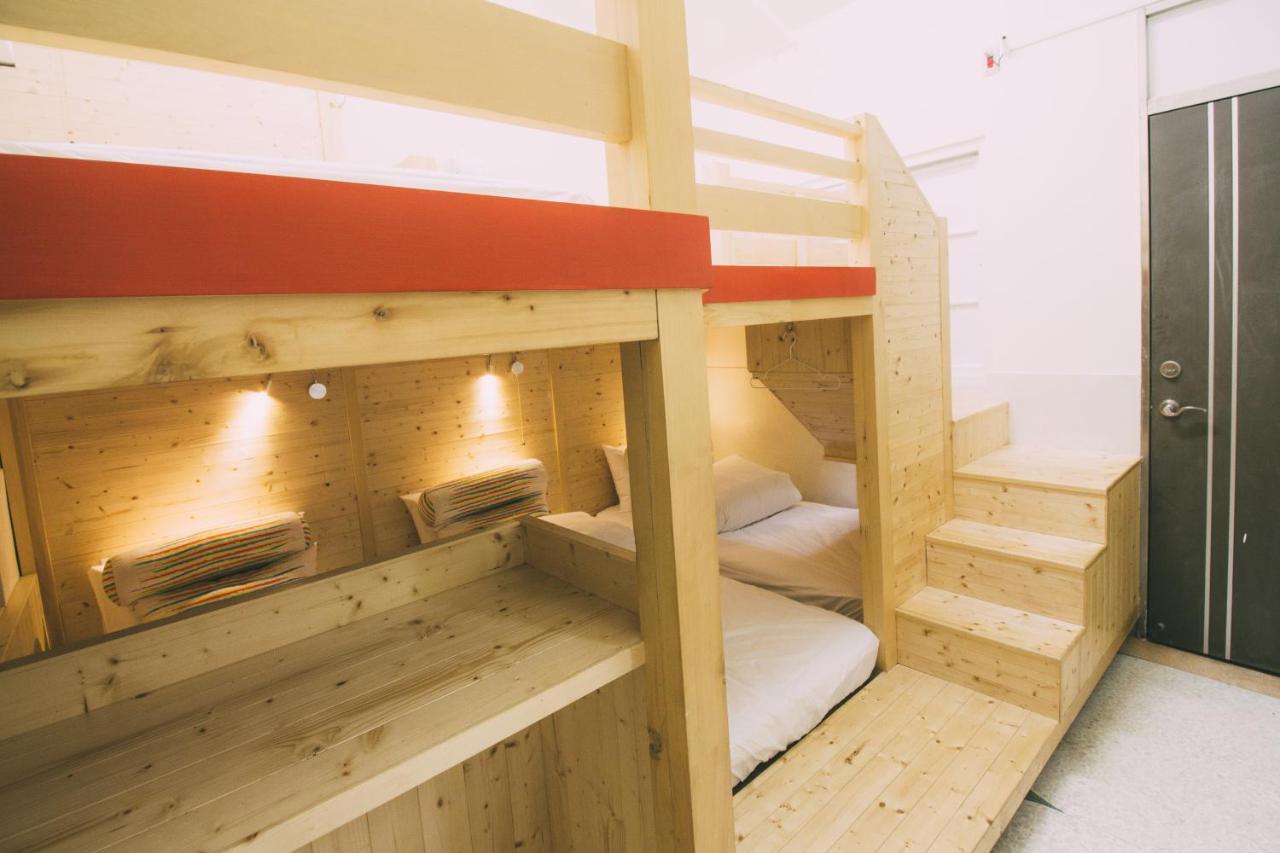 阿信輕旅 Apartment Đài Nam Ngoại thất bức ảnh