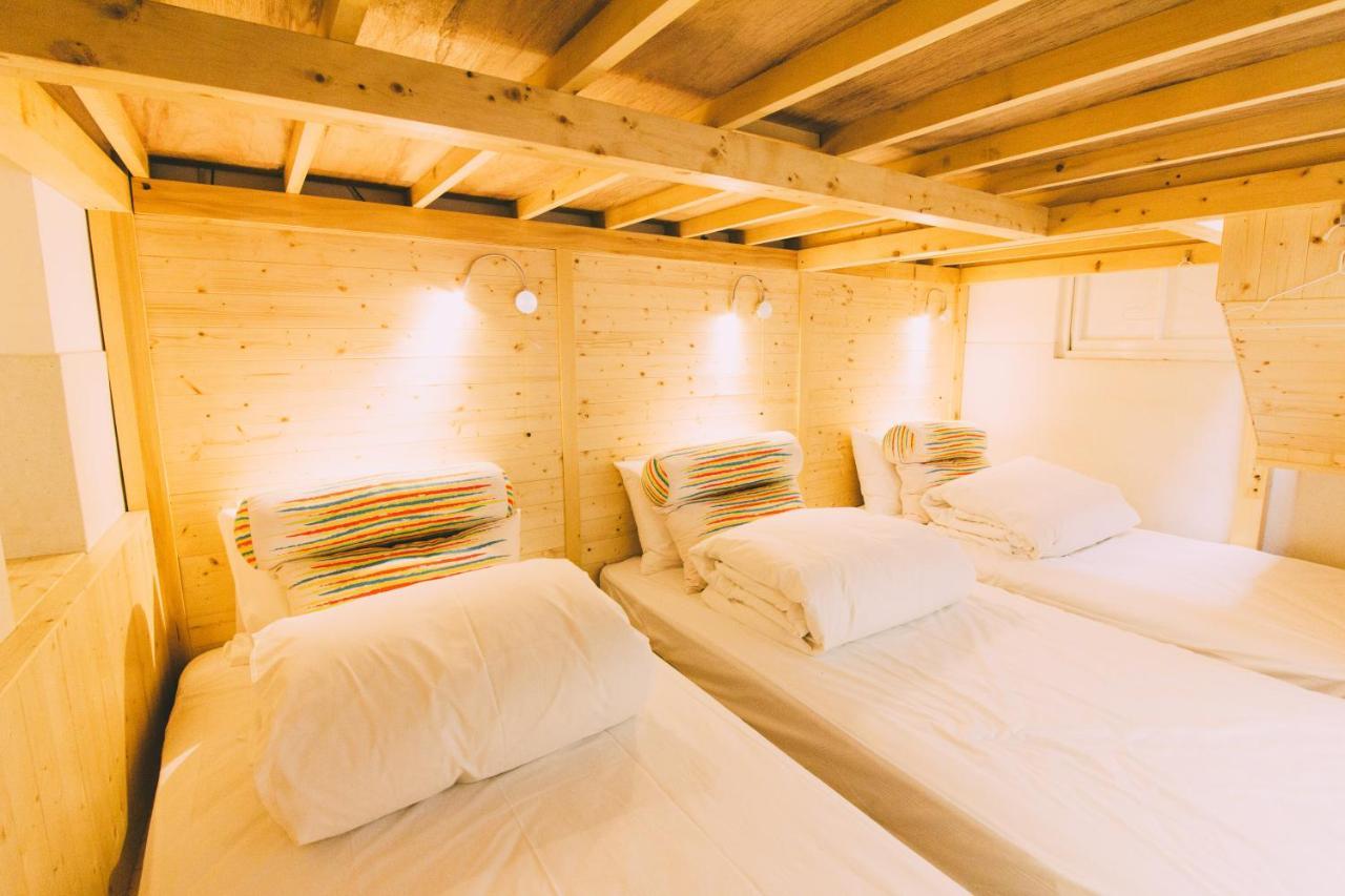 阿信輕旅 Apartment Đài Nam Ngoại thất bức ảnh