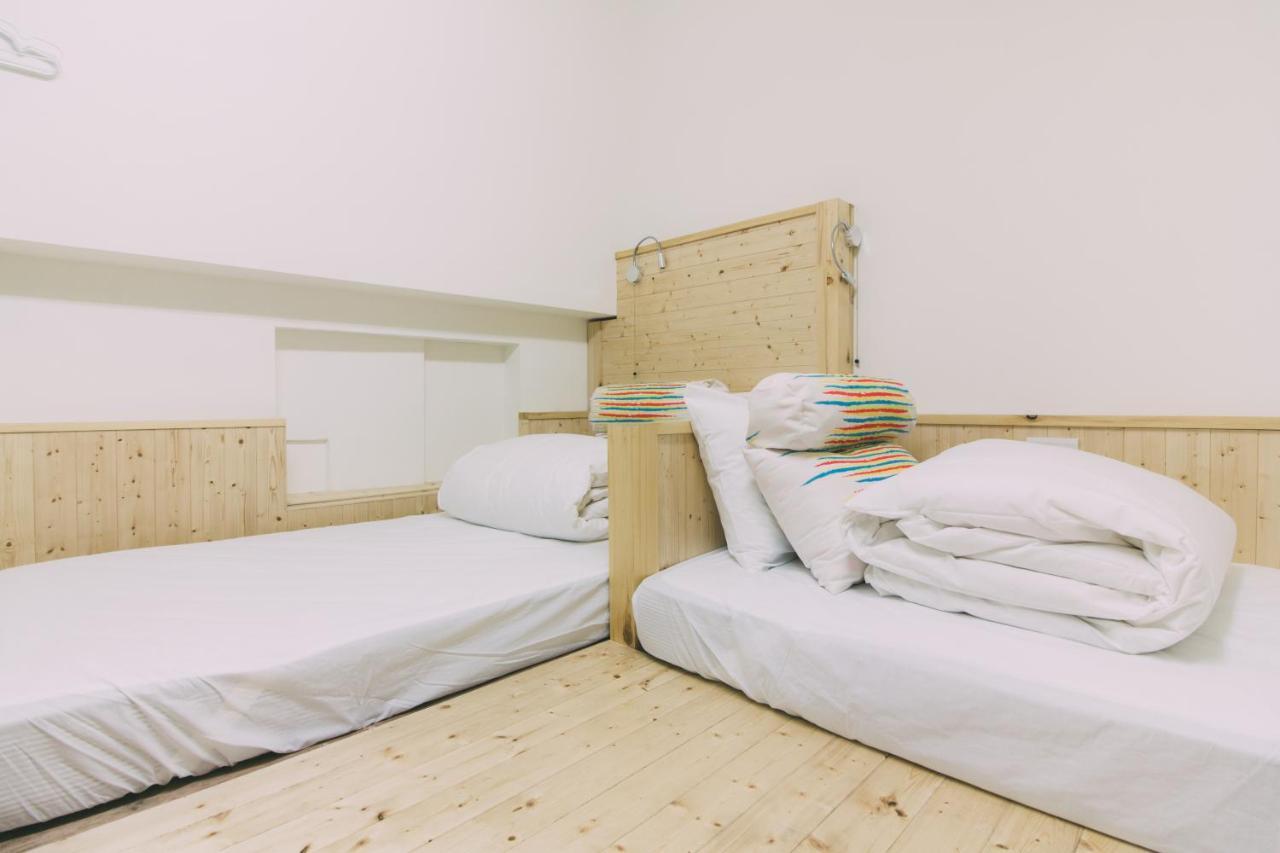 阿信輕旅 Apartment Đài Nam Ngoại thất bức ảnh